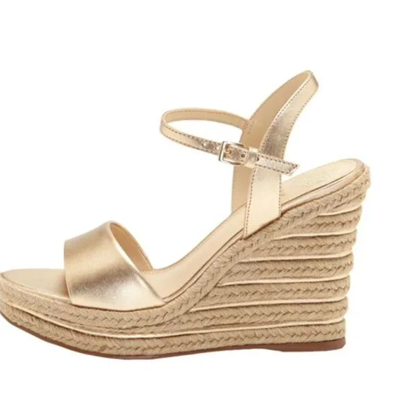 Nordstrom Vince Camuto Marybell Leather Wedge Sandals in Gold - Picture 5 of 11